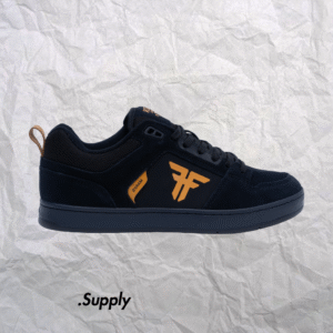 FALLEN REVOLVER	DK GRAY/BLACK BILLY MARKS